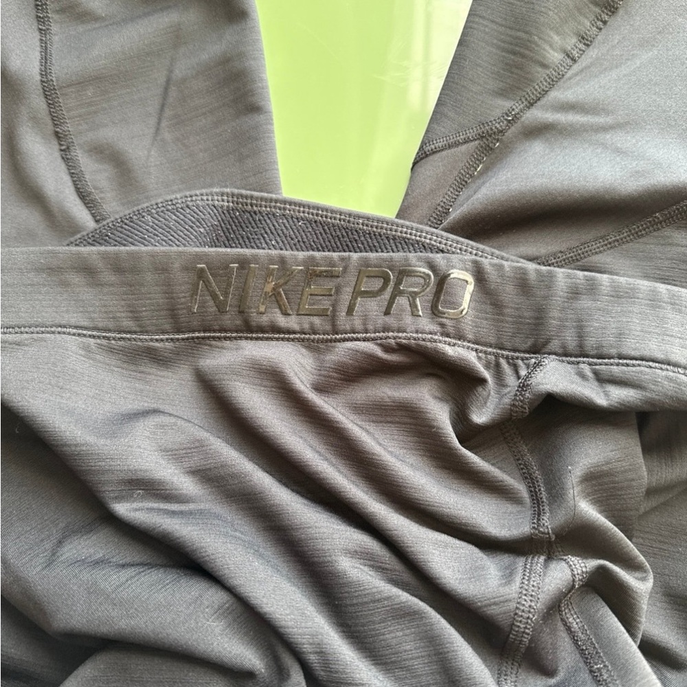 Nike Pro Hyperwarm Leggings - Picture 5 of 7
